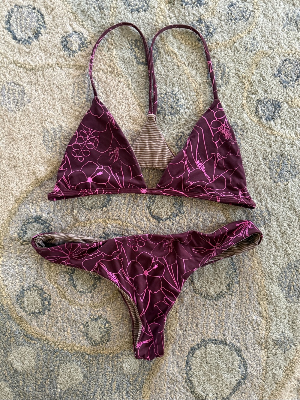Neon Paradise Acacia set